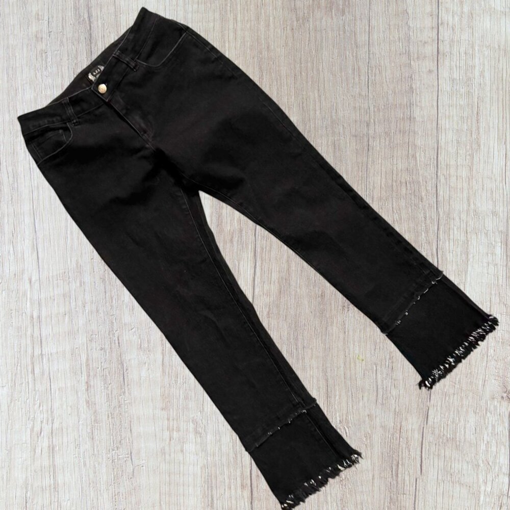 A.Z.I. Black Stretch Denim Mid Rise Raw Edge Double Fringe Hem Jeans 6 8